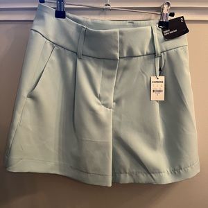 Express Shorts